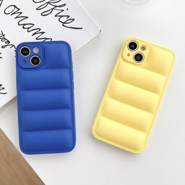 Maska za iPhone 14 Pillow crvena - 602101