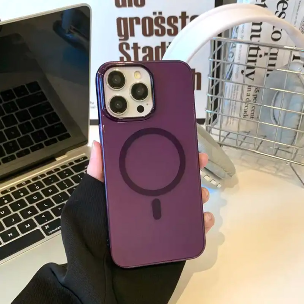 Maska za iPhone 14 Transparent Mag Case crna - 607085