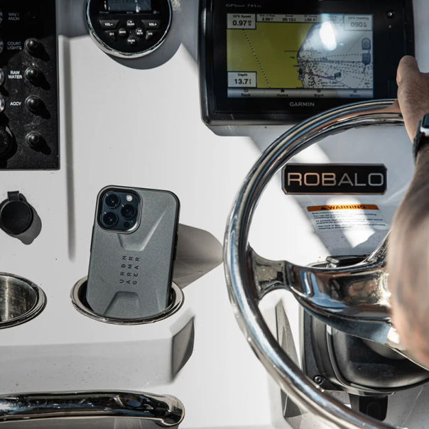 Maska za iPhone 13 Pro UAG Civilian zelena - 056507-1