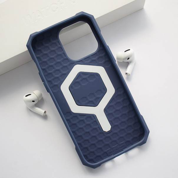 Maska za iPhone 15 Pro Max Uag Essential Armor Mag Case plava - 611699