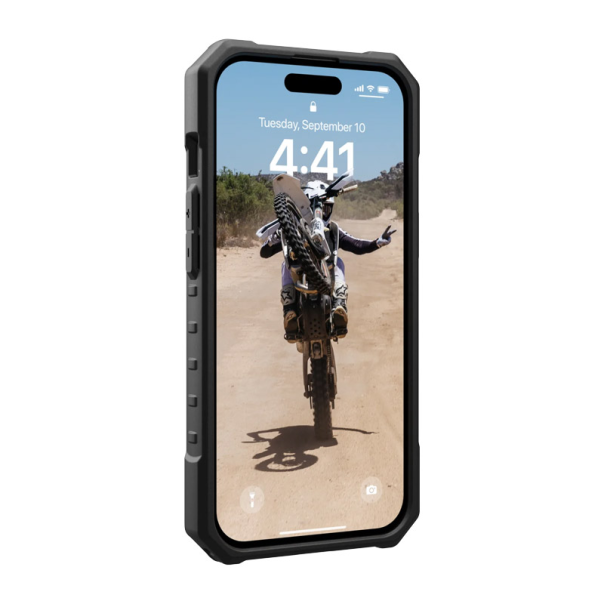 Maska UAG Pathfinder Mag Case iPhone 15 transparent - 606998