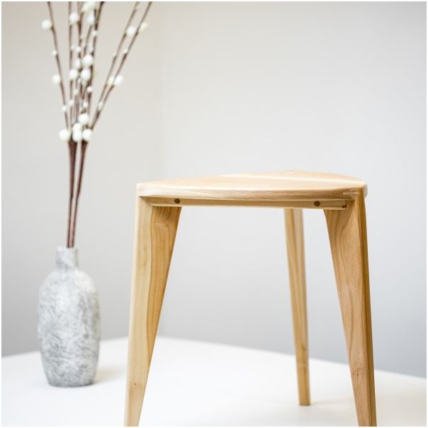 MEDA FURNITURE Hoklica za kupatilo Nise Heimen M – bagrem 30 cm - BagremM30rav