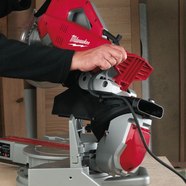 MILWAUKEE Potezna testera - Ger 305mm - MS304DB - 4933471052