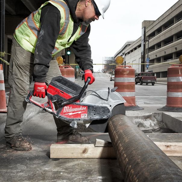 MILWAUKEE Baterijski sekač 350mm 2x6Ah - MXFCOS350-602 - 4933464881