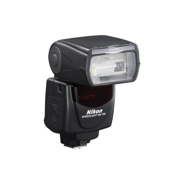 NIKON Blic SB-700 - 15348