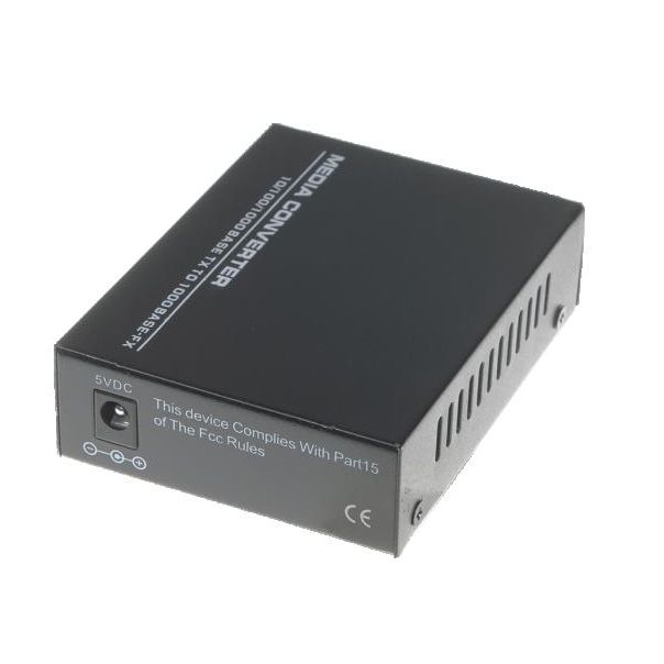 OPTON media converter MC212CS - OP037