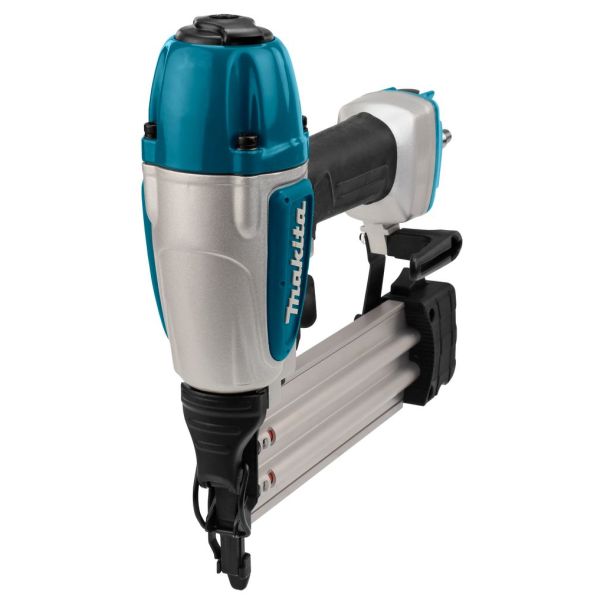 MAKITA Pneumatski zabijač eksera AF506 - AF506