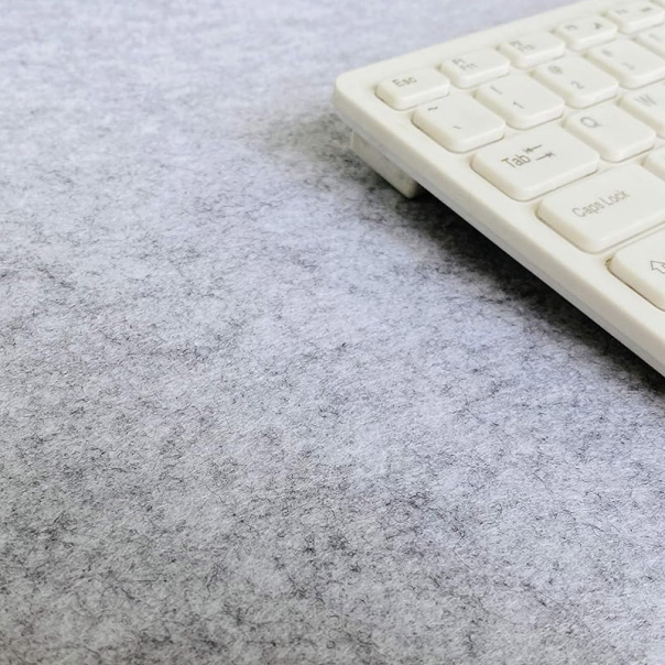 Felt Podloga za miš Brytaren 900x400 bela - 607012