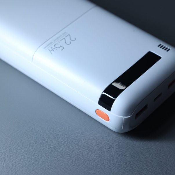 Power bank prenosiva baterija REMAX Piloteer Series RPP-72 20W+22.5W Fast Charging 20000mAh beli - 217157