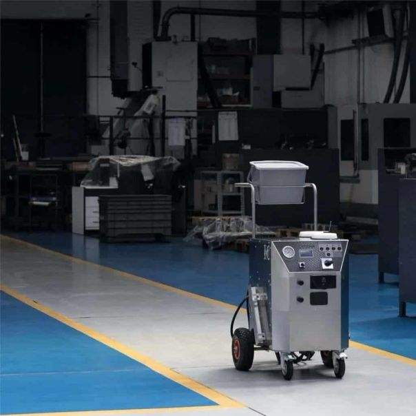 Steam Italy XSTEAM (180°C, 2x Operatera, 9kW, 400V, Hidro-Jet) - Industrijski Paročistač - 9114779