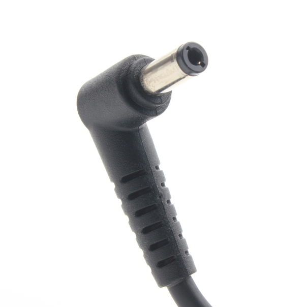 Punjac za laptop 19V 6.32A (5.5*2.5) - 99713