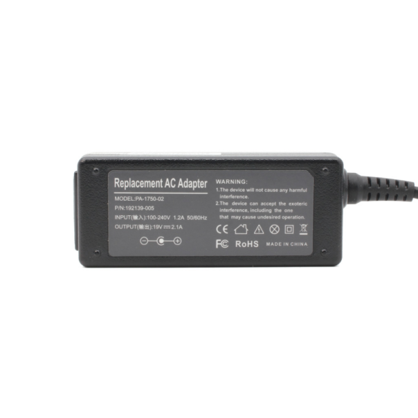 Punjac za laptop Asus 19V 2.1A (2.5*0.7) ugao 90 - 809856