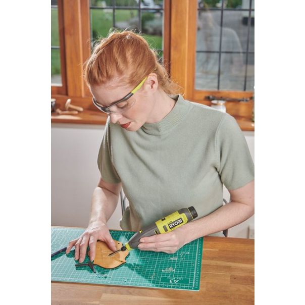 RYOBI Akumulatorski alat za rezbarenje USB Lithium 4V (2,0 Ah) RPC4-120G - RPC4-120G