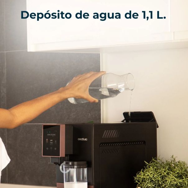 CECOTEC Aparat za espresso kafu Cremmaet, crna/roze - EP3217716