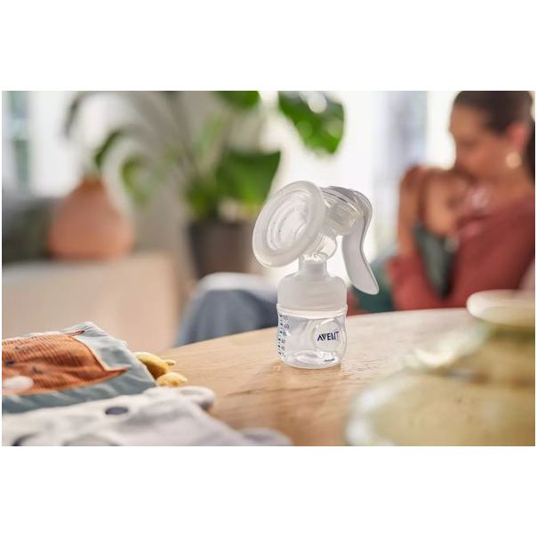 AVENT Manuelna pumpica - set za izmazanje mleka Natural - SCF430-16