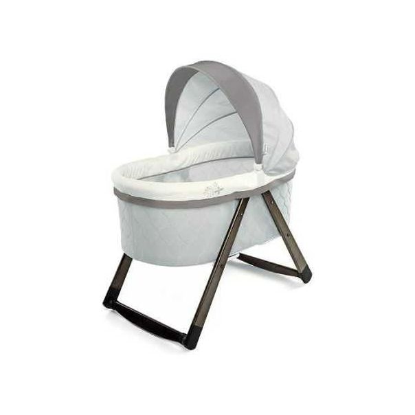 KIDS II Ingenuity Prenosiva korpa za bebu - Foldaway Rocking Wood Bassinet - Carrington - SKU11162