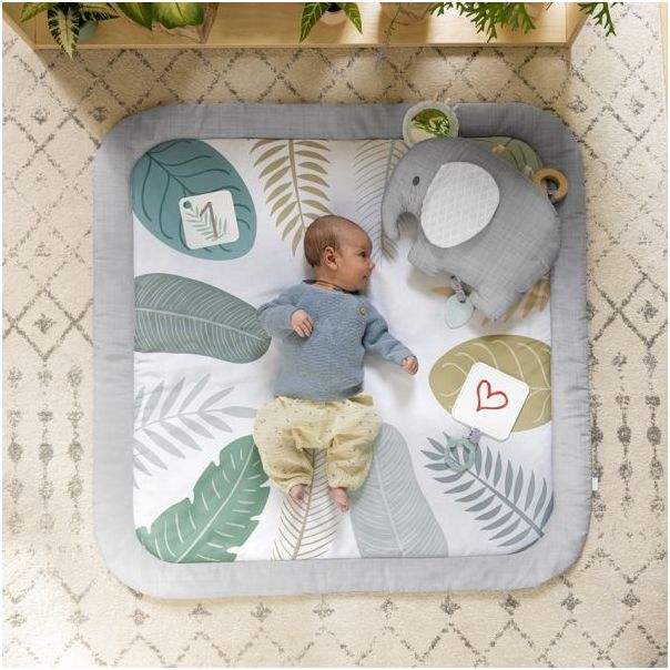 KIDS II Podloga za igru 0-36m Ingenuity - sprout spot™ baby milestone - SKU12811