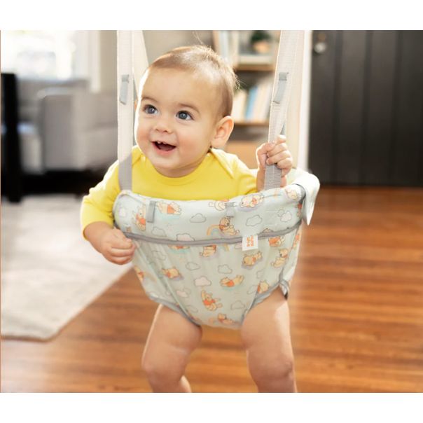 KIDS II Džamper za vrata Winnie the Pooh 17477 - SKU17477