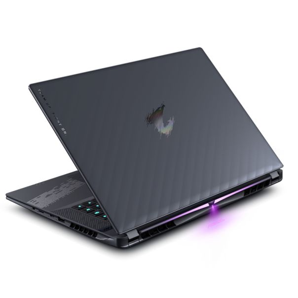 GIGABYTE AORUS MASTER 16 BZH 16