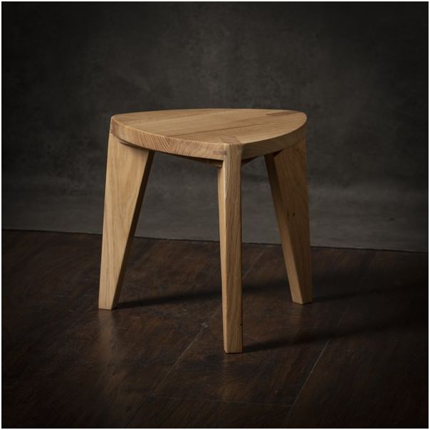 MEDA FURNITURE Hoklica Oku Heimen M – hrast 30 cm - HrastM30rav