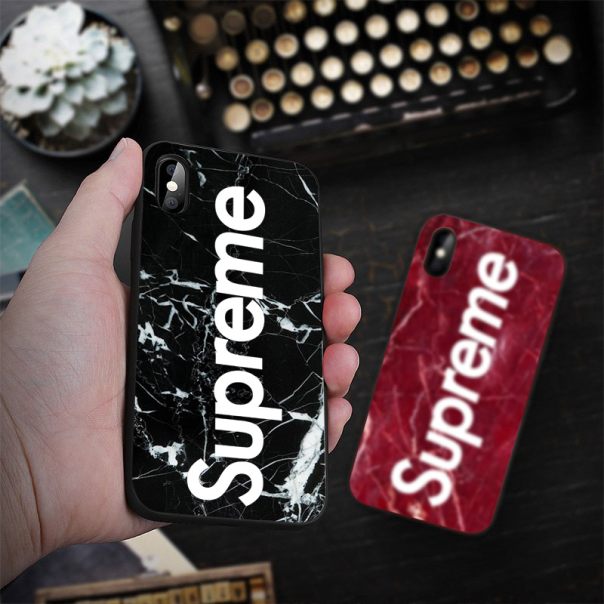 Maska za iPhone XS Max Supreme print crvena - 029415-1