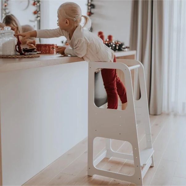 KINDER HOME Montessori toranj, edukativna stolica sa crnom tablom i podesivom visinom, bela - TF-13071