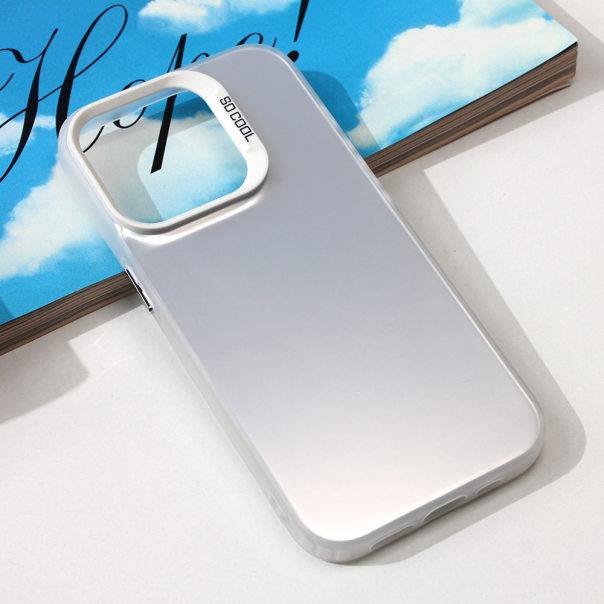 Maska za iPhone 15 Pro 6.1 Clear srebrna - 211773