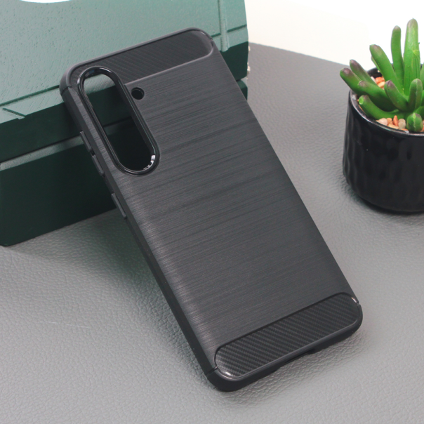 Maska za Samsung Galaxy S24 Defender Safeguard crna - 210952