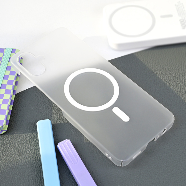 Torbica Magsafe Matte PC za Samsung A065F Galaxy A06 bela - 218615