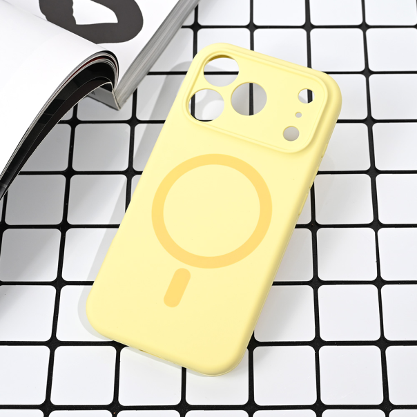 Maska za iPhone 17 Pro 63 Magsafe Pure color žuta - 223375