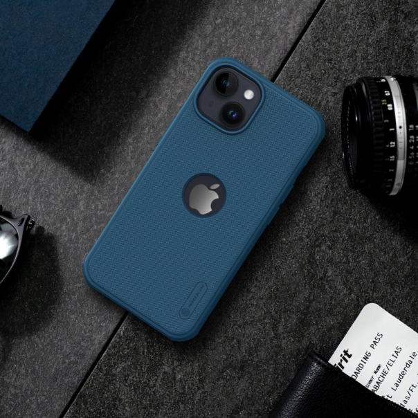 Torbica Nillkin Scrub Pro za iPhone 15 6.1 (sa otvorom za logo) plava - 210666