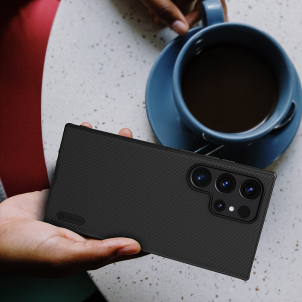 Maska za Samsung Galaxy S24 Ultra Nillkin Scrub Pro crna - 212135