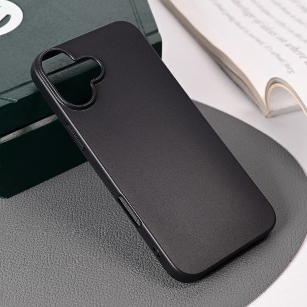 Maska za iPhone 16 Plus 6.7 mat silikonska Skin crna - 216098-1