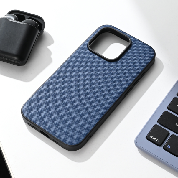 Torbica Teracell Scrub za iPhone 15 Pro 6.1 tamno plava - 219300