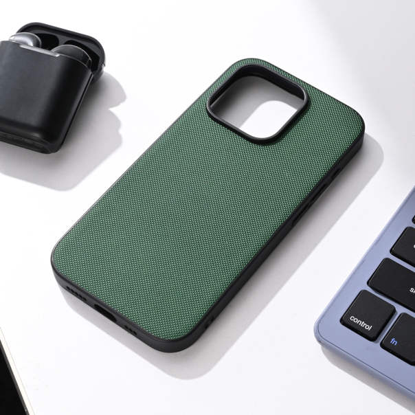 Torbica Teracell Scrub za iPhone 15 Pro 6.1 tamno zelena - 219301