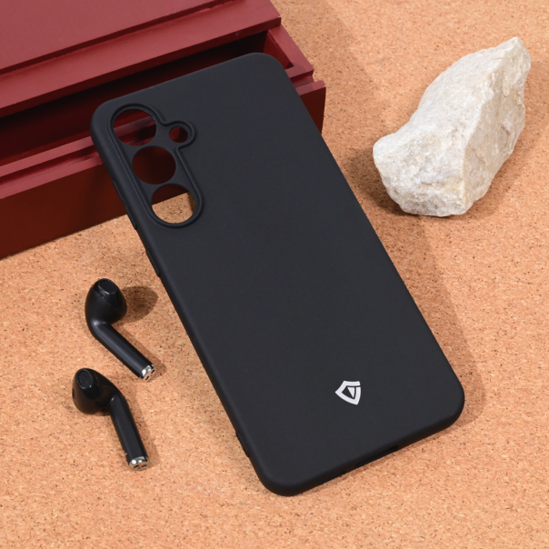 Maska za Samsung Galaxy S24 FE mat Teracell Skin crna - 216227-1