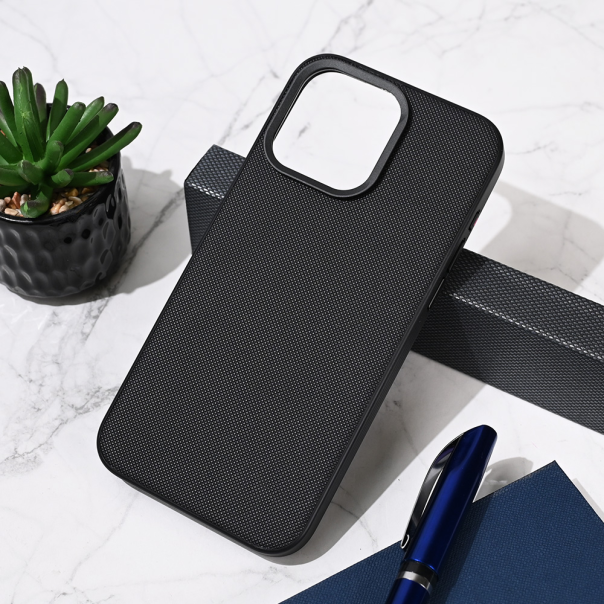 Maska za iPhone 15 Pro Max 6.7 Urban Case crna - 219484