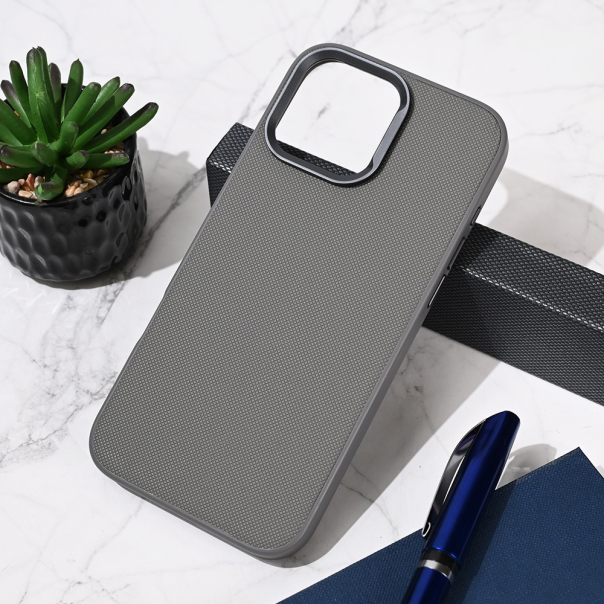 Maska za iPhone 16 Pro Max 6.9 Urban Case siva - 219503