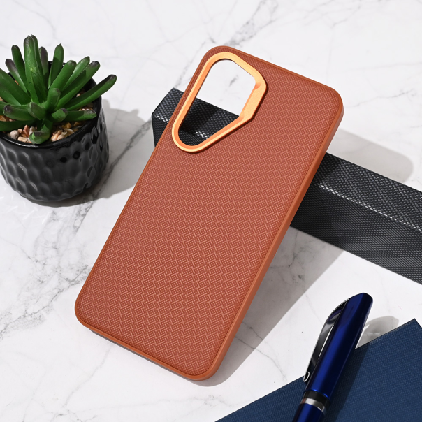 Maska za Samsung Galaxy S25 braon Urban Case - 219506