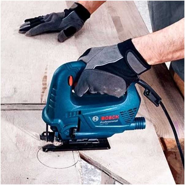 BOSCH Ubodna testera GST 700 , 500W, 06012A7020 - 06012A7020