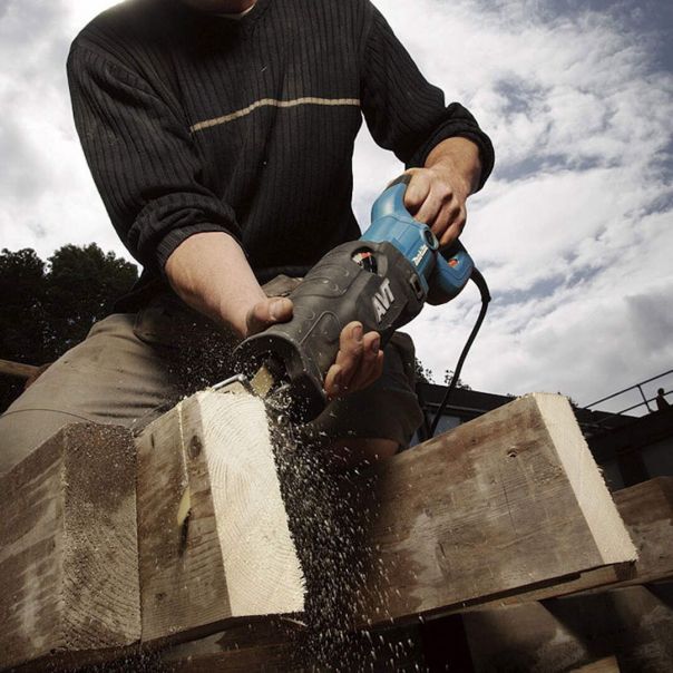 MAKITA Univerzalna testera-recipro JR3070CT - JR3070CT