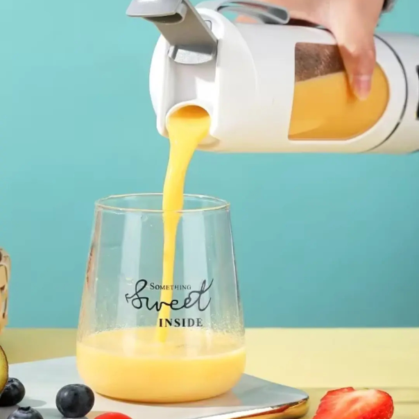 Prenosivi digitalni blender - SOP010