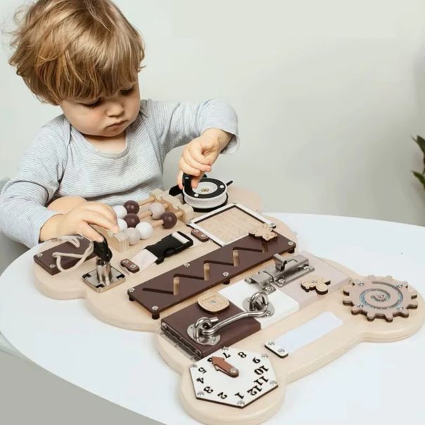 Montesori drvena tabla za motoriku Medved KINDER HOME - V12D369