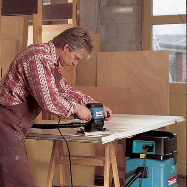 MAKITA Šlajferica 9046 vib. - 9046