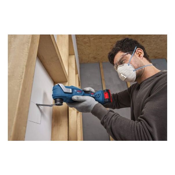 BOSCH Višenamenski alat GOP 18V-30 renovator- bez baterije i punjača 06018G3000 - 06018G3000