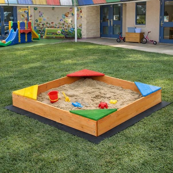 Dečiji drveni peskarnik KINDER HOME sa 4 sedišta – 90x90 cm - EP2988398