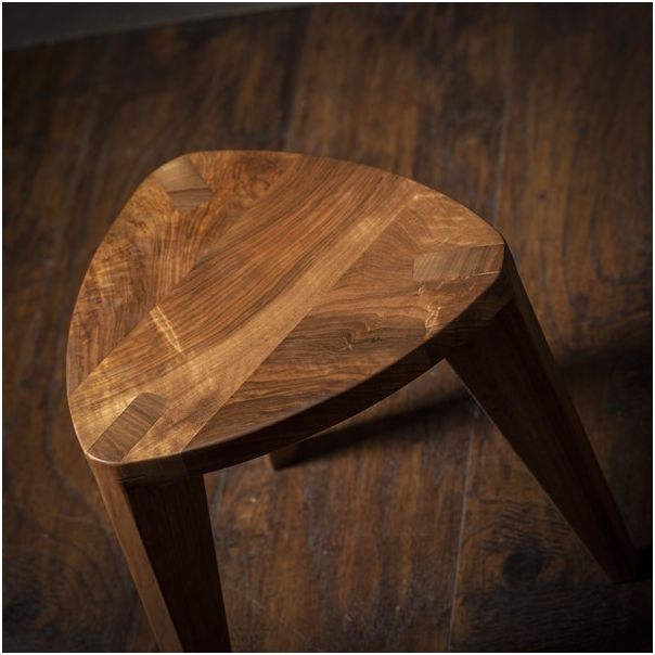 MEDA FURNITURE Hoklica Kurumi Heimen M – orah 30 cm - OrahM30rav