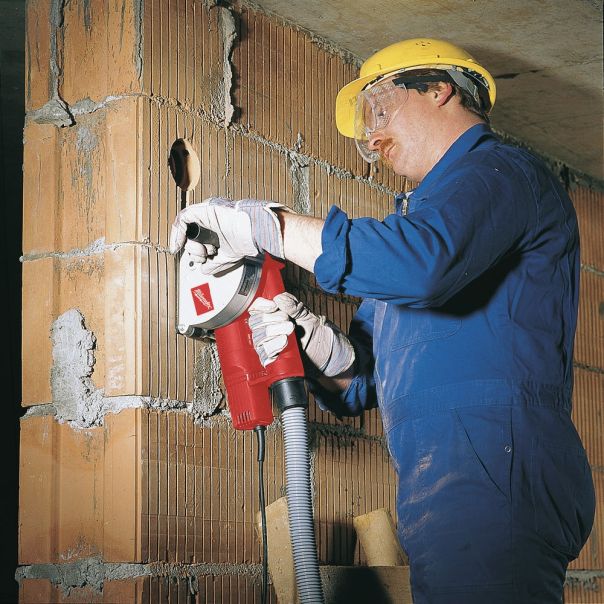 MILWAUKEE WCE 30 Šlicerica 1500W 30mm - 4933383855