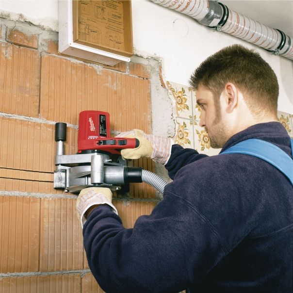 MILWAUKEE WCS 45 Šlicerica 1900W 45mm - 4933383350