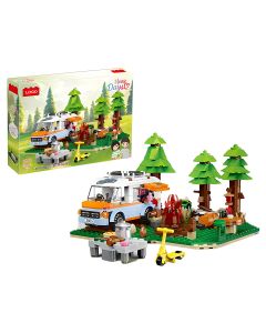 Kocke kamp u šumi